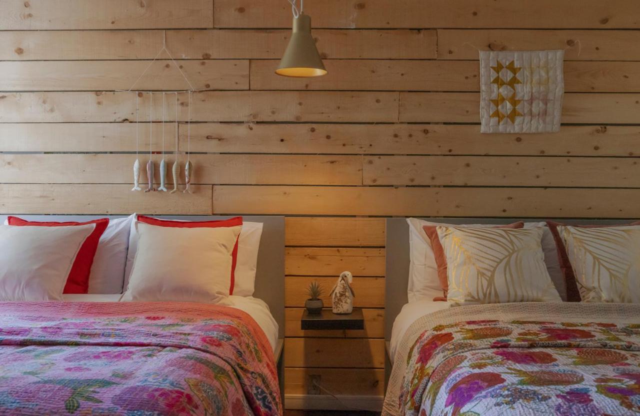 Jaune Hôtel-boutique Hotel Saint-Gédéon